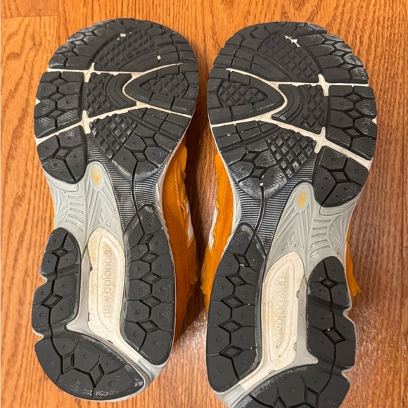 New Balance 2002R- Protection Pack Vintage Orange- Size 12 - Picture 6 of 7